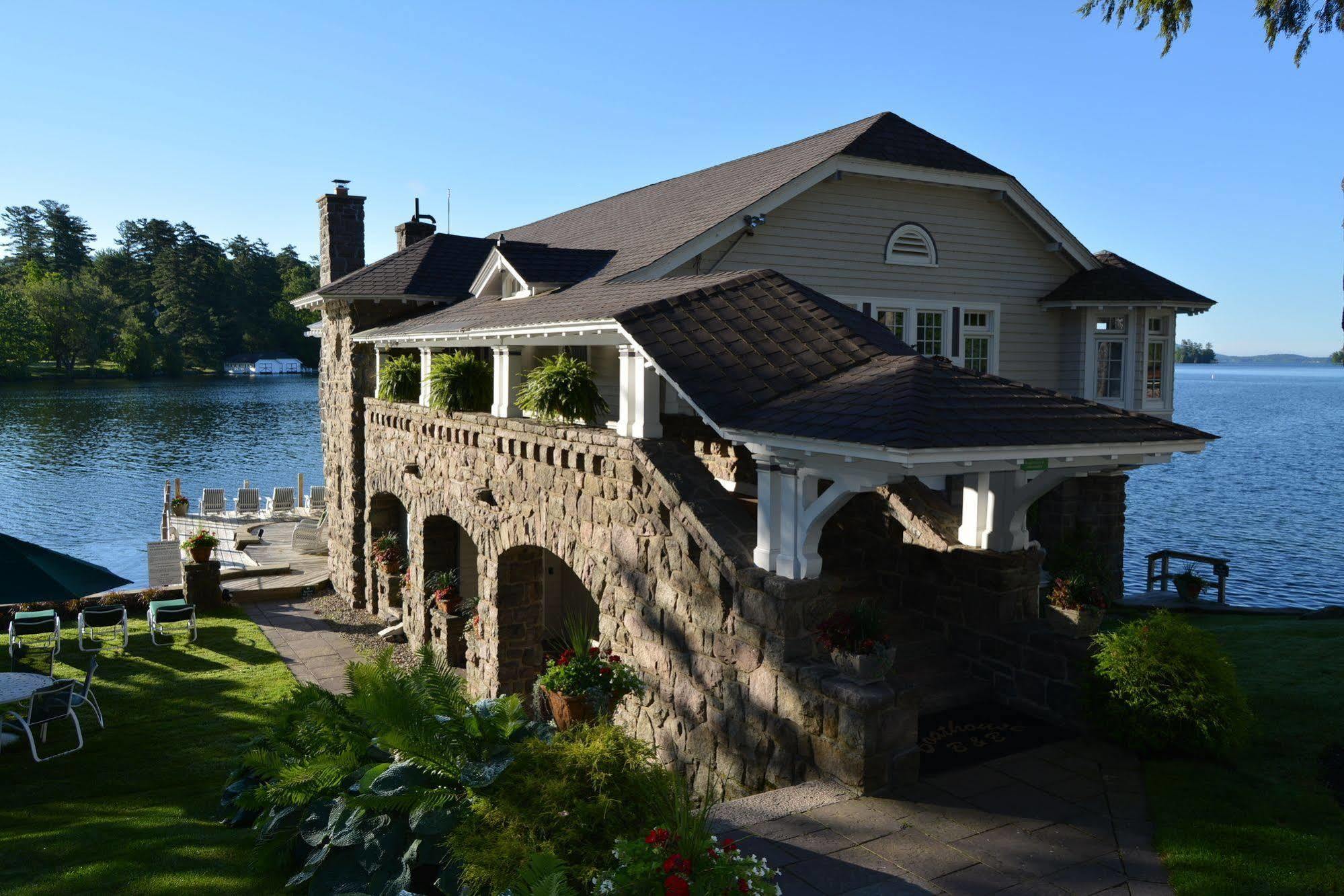 Lake George Boathouse Waterfront Lodging 볼튼 랜딩 외부 사진