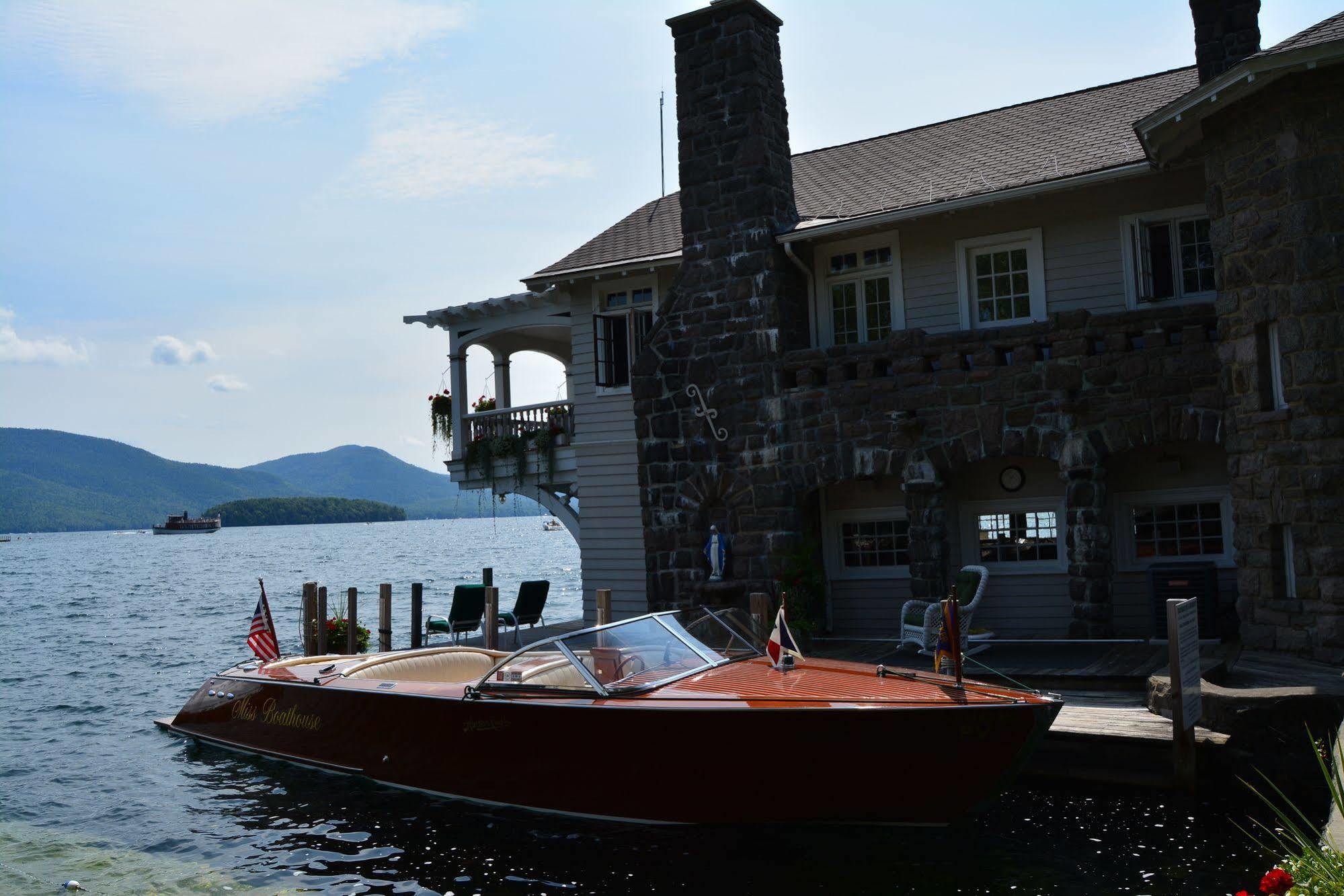 Lake George Boathouse Waterfront Lodging 볼튼 랜딩 외부 사진